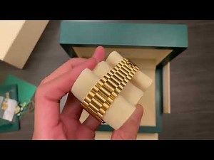 Unboxing Rolex Day Date 40 Yellow gold white Roman dial 228238