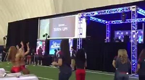 That's a wrap for round 1 of the #HTCTryouts2016! Judges were not allowed to take any pictures/videos during the actual competition so here's the 'before.' #MediaJudge #Fox26 󾍇󾮗 | ABC13-Rita Garcia