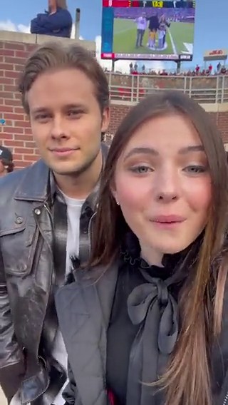 Hey Logan Shroyer & Marcelle LeBlanc 👋 Check out their new movie The Waltons on @TheCW Nov. 28th!