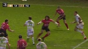 RCT - Pau. Conrad Smith enrhume Ma'a Nonu et marque un superbe essai