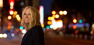 Vonda Shepard - Musical Instrument Museum