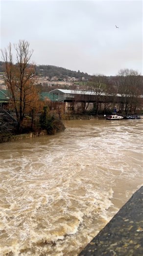 Record-Breaking River Levels in Bath, UK