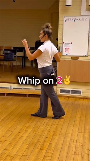The whip can often feel confusing for followers. We’re taught how to step through the basics, and then we end up focusing on the placement of our feet instead of feeling what’s happening in the connection. Let me make you feel better: the leader’s rotation on 2 — their speed and reaction — dictates how you step onto your 2 and how you move forward from there. I hope this video helps ease your mind! A few things to focus on: 👀Keep your thighs close together. 👀Once you’re connected to the leader