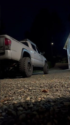 2020 Toyota Tacoma Cold start with Flowmaster Super S10 exhaust