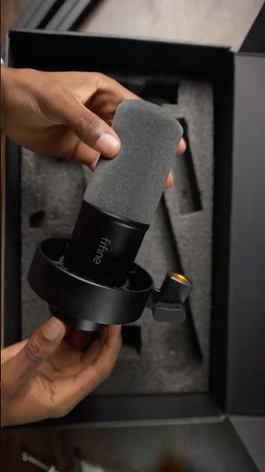 FIFINE K688T Dynamic XLR/USB Microphone