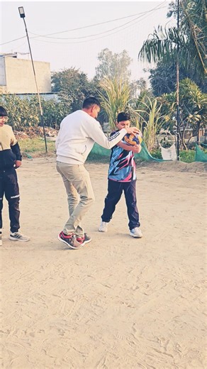 dummy practice underhand 🏐 #dataspeaks #datatools #theuncounted #datanerds #datawrapper #datagems