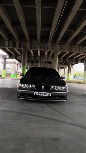 BMW E39: The Ultimate Driving Experience