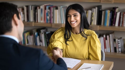 Recruiter Explains Why Changing Your Job Titles On Your Resume Is Crucial When You're Looking For A Job