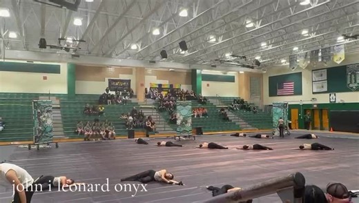 Preview of our Duet and mini all flag from our Flanagan competition 😜 I love our show and our costumes. . . . . #duet #competition #winterguard #colorguard #sfwga #competition #senioryear #band #wgi #flag #marchingband #flanagan #lanadelrey #honeymoon