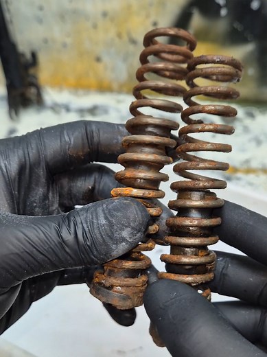 como melhorar suspensão de sua bicicleta simples How to improve your bicycle's suspension easily #bicicleta #bici #mtb #ciclismo #downhill