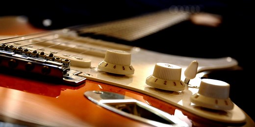 Who Really Invented the Electric Guitar?