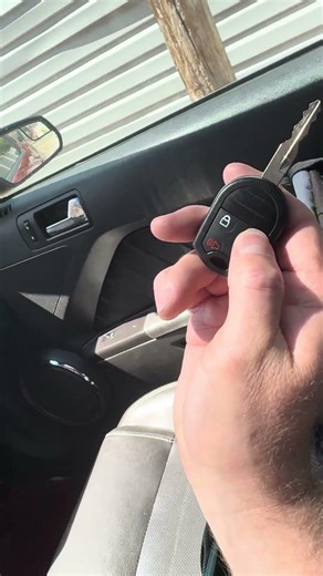 2013 Ford Mustang two new remote Keys not an instructional video #allockandkeyco #smartpro ￼