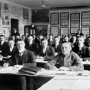 105K views · 1.3K reactions | Tra XX e XXI secolo il mondo ha...