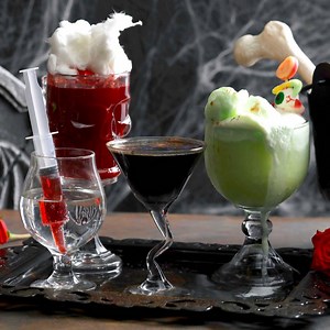 4.6M views · 40K reactions | It's not a proper Halloween party without some deadly delicious cocktails. Full Recipes: taste.md/2yAwuJH | Tastemade | Facebook