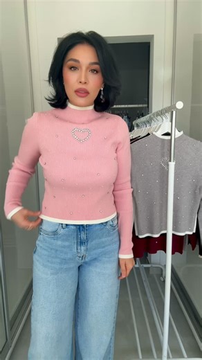Instylecy.com on Instagram: "New knitted SM&LXL (from €22 now €16!!!) 📲 (sm pink & grey) ( LXL black & white) 🛍️🛍️ #instylecy #sendmessage #sale #knitting #women"