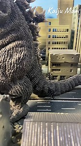 X-plus Godzilla (1954) #gojira #godzilla #godzillakingofthemonsters #showa #XPLUS #toys #figure #toyphotography #diorama #kaijuman | Kaiju Man