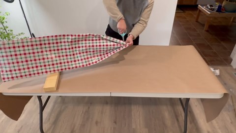 Why everyone's buying chicken wire before Christmas (this is GENIUS!)