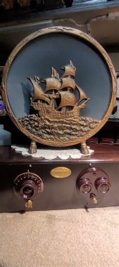 Atwater Kent model 33