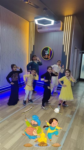 aa gayi lohri ve #Lohri #HappyLohri #LohriCelebration #LohriVibes #LohriFestival #india