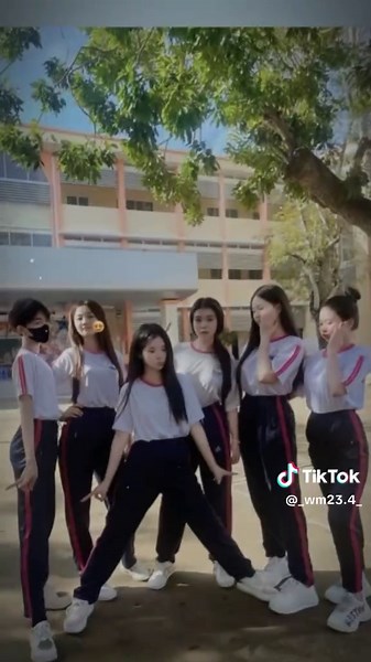 Khám Phá THPT Vĩnh Long: Học Tập và Kết Nối