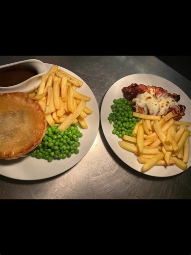 Delicious food cooked and served daily 12-8pm 🍔🍴 #swansea #fyp #newbusiness #foodtok #swansearestaurant