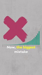 Creating a financial model for a startup isn't just about numbers; it's about telling a genuine story. The emphasis here is on authenticity. One common misstep we've noticed in the startup world is the tendency to assume a consistent 10% or 15% growth rate, almost like a formula for success. It's tempting to create a hockey stick chart that looks impressive on a pitch deck. However, this can raise a red flag for potential investors who sense that the necessary groundwork may be lacking. 🚩 The c