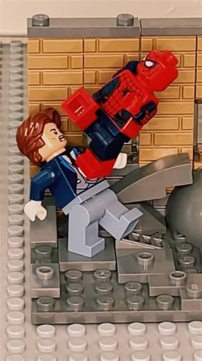 Building Spider-Man out of LEGO!🕷 #lego