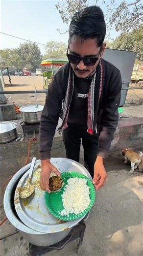 Most Unique Style of Serving Mutton Thali ₹150/-