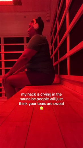 hot tears are kind of a vibe…#cryingindc #dccryingscene #infaredsauna