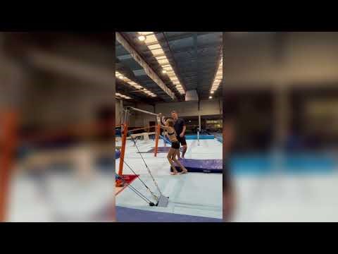 How to teach a Flyaway. (Tutorial for Coaches)