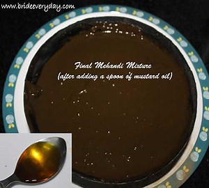 How to color hair naturally with Henna/Mehandi and its benefits