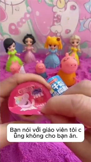 Robot cat pushes giant ball out of the way! | Ultraman Anime Vietnamese Subtitles