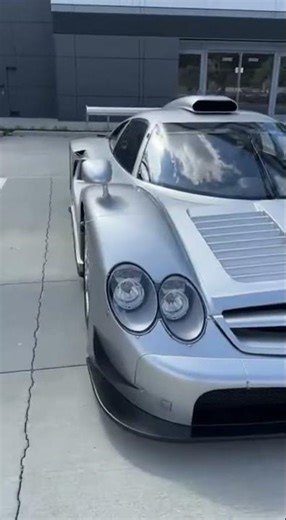 Mercedes-Benz CLK GTR Ilmor: Luxury Walkaround 📱✨