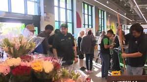 Hundreds flock to opening of Northern California's first Amazon Fresh store in Roseville