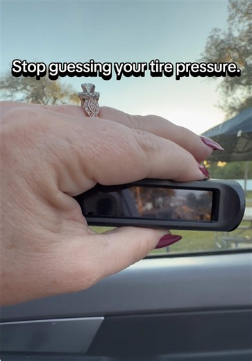 Solar powered tire pressure monitoring system for RV safety. Tire pressure changes before you ever feel it behind the wheel. A slow leak or heat buildup can turn into a roadside emergency fast. This solar TPMS gives real-time pressure and temperature alerts so you can act early instead of dealing with damage later. If you tow, travel long distance, or live full time in your RV, this is a smart upgrade. solar tire pressure monitoring system, rv tpms system, trailer tire pressure monitor, rv safet