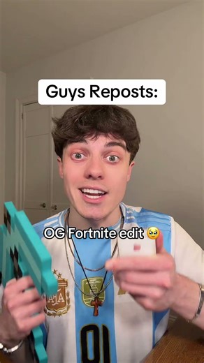 Girls Reposts vs. Guys Reposts 📲