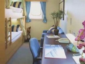 Dockwise Yacht Express - Yacht Transportation