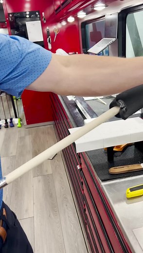 774K views · 6.8K reactions | Jordan Spieth’s trusty T100 irons + fresh grips = 奈 | Titleist | Facebook