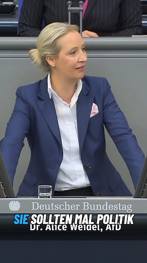 „Sie können die Blockade lösen, indem Sie die Linkskoalition mit der SPD beenden und sich neue konstruktive Mehrheiten suchen. Oder Sie können weiter abwarten und nichts tun, was zu erwarten ist, bis die Bürger Neuwahlen für eine AfD-Reformregierung erzwingen.“