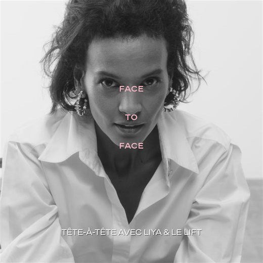 LE LIFT Fluide : une formule douce et matifiante, une texture aérienne et légère pour une sensation de confort instantanée. Les pores sont resserrés et les zones de brillance atténuées. La peau est idéalement préparée au maquillage. Découvrir sur chanel.com/-LE_LIFT_ | CHANEL