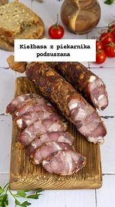 Rewelacyjna kiełbasa z piekarnika. Zróbmy ja razem 😋 Przepis ➡️ https://www.kulinarneprzygodygatity.pl/2024/03/kielbasa-z-piekarnika-podsuszana.html?m=1 #przepis #wędlina | Kulinarne przygody Gatity
