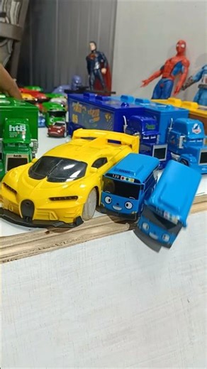 Truck Container htB Chick Hick Vs Cars Laborgini #shortvideo