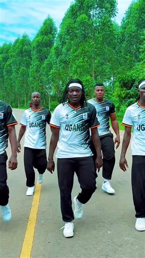 NAYITANGA WANO - ALIEN SKIN