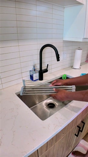 Cleaning My Kitchen Gave Me Instant Calm #kitchencleaning #cleanwithme #homecleaning