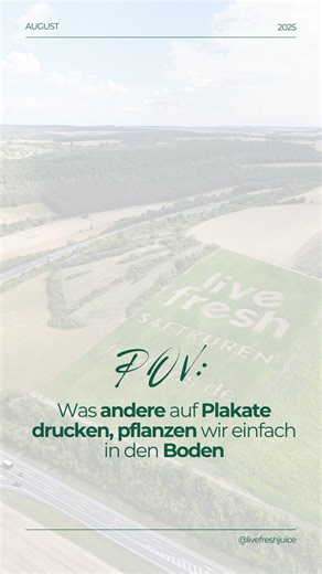 LiveFresh on Instagram: "Wie nachhaltig willst Du Deine Werbung machen? LiveFresh: JAAA!!! 🧃🌽✨ Leute unser LiveFresh Logo ist jetzt einfach in XXL - und damit meinen wir wirklich XXL - Größe direkt neben der A81 bei Tauberbischofsheim zu finden 😍 Ende April hat @field_ads rund 230.000 Maispflanzen gesät, damit wir jetzt unsere größte Werbebotschaft EVER von oben und von der Autobahn aus bestaunen können! 🌽🧃 Ein Riesen Dankeschön an @field_ads für die Möglichkeit - wir sind noch immer hin un