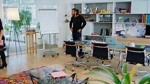 Day Dreamer | Early Bird in Tamil Dubbed - Episode 84 | Erkenci Kus