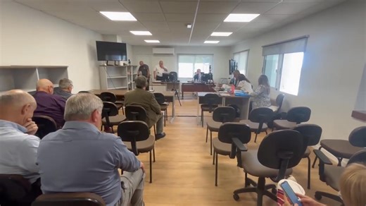 2.9K views · 12 reactions | ROSLIK: Juicio oral y público por secuestro y tortura. El ex ministro y senador Ernesto Agazzi, declaró por su etapa como profesor en San Javier. También lo hizo el vecino Jorge Ivanchenko, que tenía 16 años en esa época. Fuente: Impacto Noticias | 90.1 Fm Ideal | Facebook