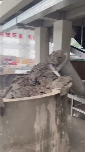 Press machine for fleshing machine