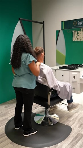 Your clutch play for the #CollegeFootballPlayoff? Great Clips Score a $9.99 haircut coupon at greatclips.com/football through Jan. 16 Jesse Palmer #GreatClipsPartner | Kirk Cousins