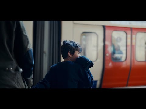 Cinematic Street Videography - LONDON | Sony FX3 & 35mm 1.4